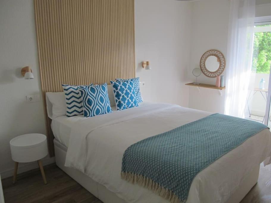 Coqueto Apartamento En Benalmadena Cerca De La Playa Luaran gambar