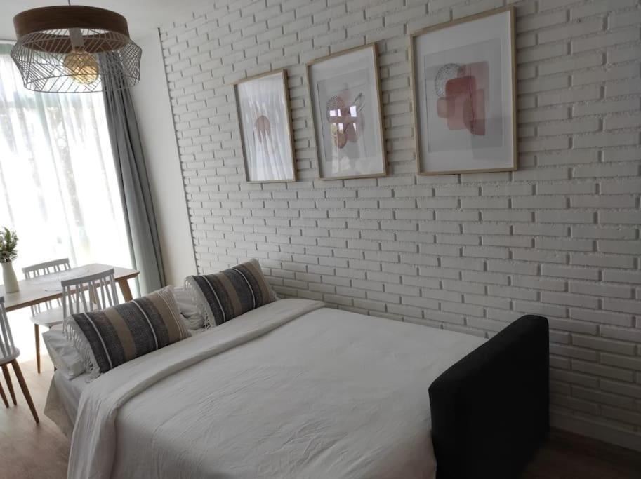 Coqueto Apartamento En Benalmadena Cerca De La Playa Luaran gambar