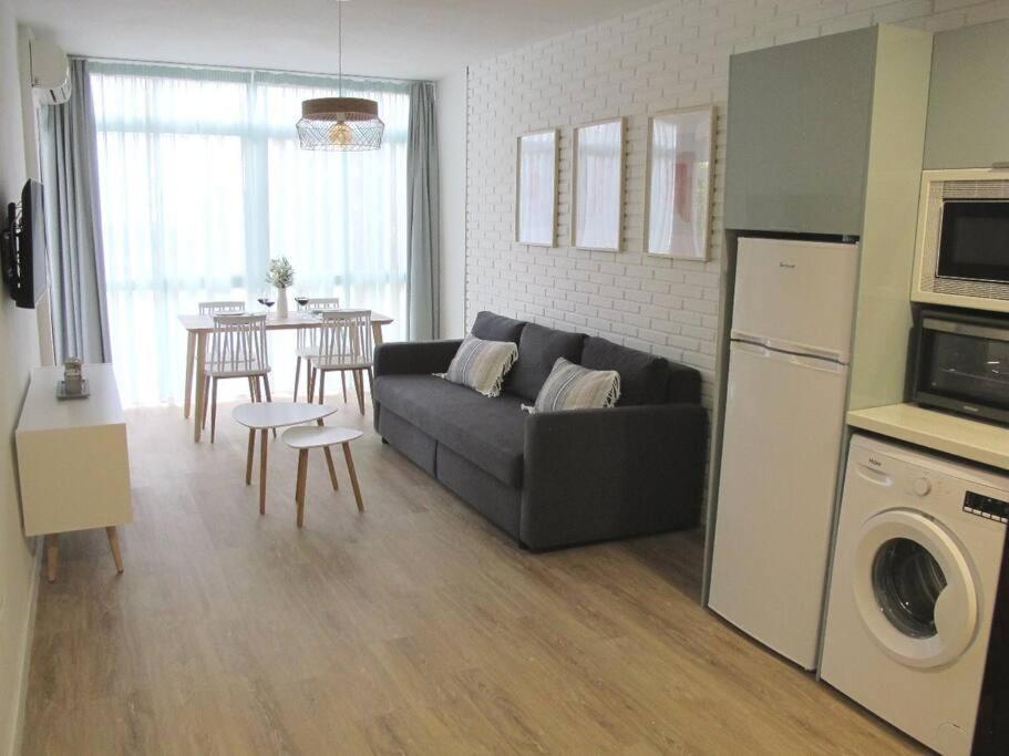 Coqueto Apartamento En Benalmadena Cerca De La Playa Luaran gambar